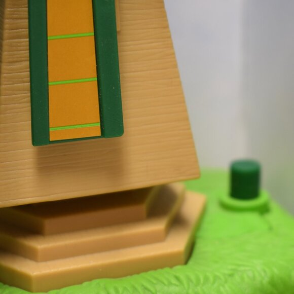 Sodor Sites Toby's Windmill Plastic Thomas & Friends Trackmaster Railway System - Picture 7 of 9